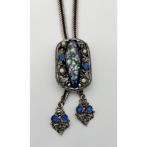 Selro Confetti Opal Lucite Lariat Necklace Blue Accents with Owls, Cat, Bear - Picture 2 of 5